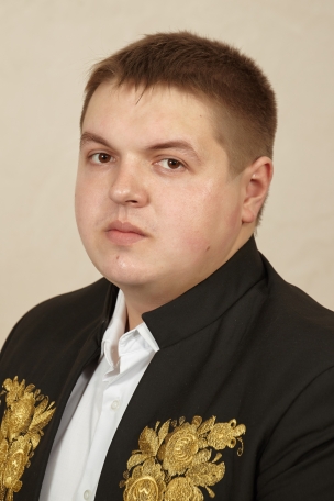 Петр Аксенов