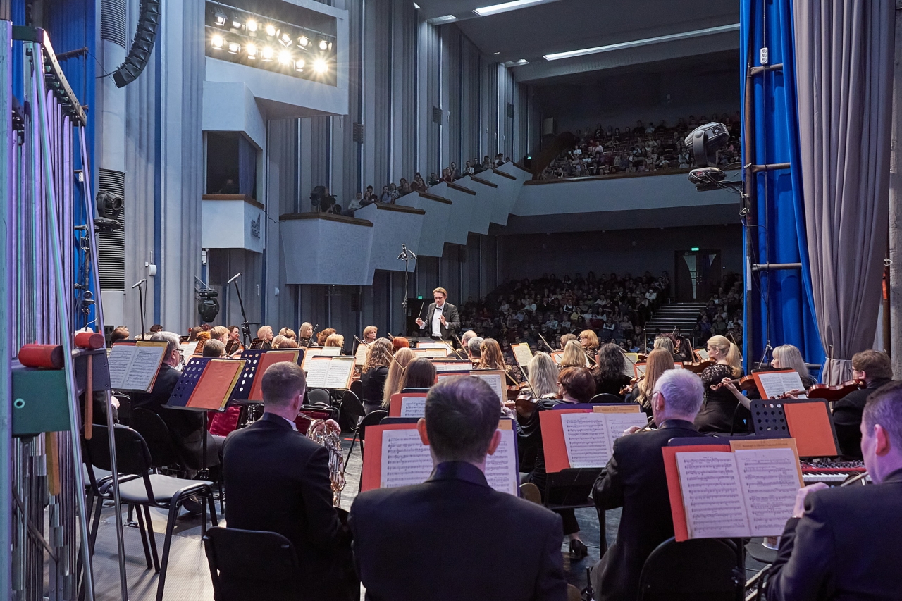 Юбилейный концерт Губернаторского симфонического оркестра набрал рекордное количество просмотров в интернете