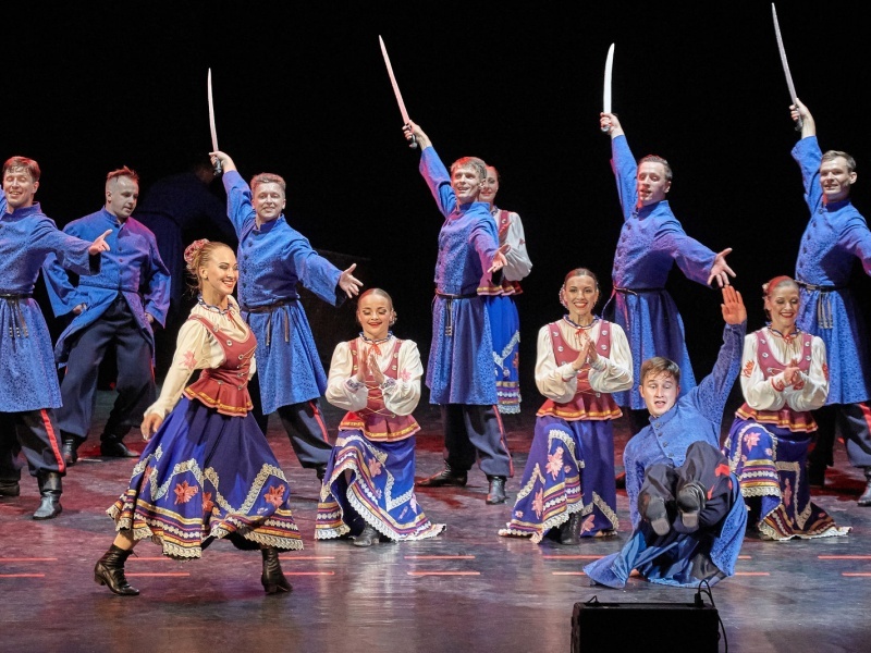 «Мы из Сибири!». Губернаторский театр танца «Сибирский калейдоскоп»