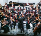 Губернаторский симфонический оркестр Государственной филармонии Кузбасса триумфально начал свои гастроли в Китайской народной республике.